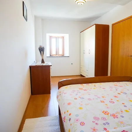 Apartment By The Sea Zdrelac, Pasman - 15318